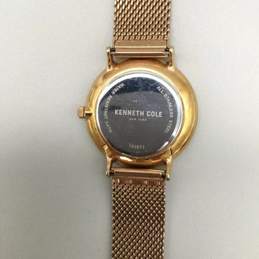 Kenneth Cole Mens Watch 41mm Red Dial Gold Tone Mesh Stainless Date New Battery